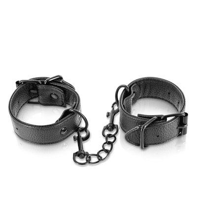 Пристрасні ночі з Fetish Tentation Handcuffs