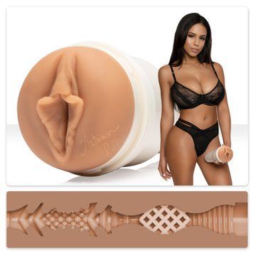 Fleshlight Girls: Autumn Falls - Cream - неймовірно реалістична інтимна іграшка у формі вагіни з ексклюзивним дизайном та кольором крему.