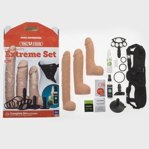 Комплектація на столі &mdash; Vac-U-Lock Extreme Set: упряж, насадки, присоска, конектори, аксесуари.